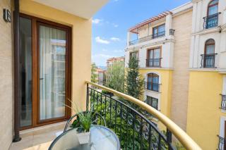 Harmony Suites 2-404 Private Apartment - 1