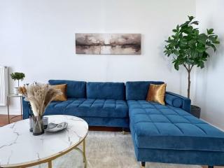 HolidayHome Apartments l Spacious Luxury Apartment in Prenzlauer Berg - 9