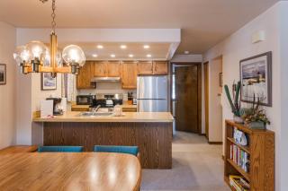 Hi Country Haus Unit 2501 - 4