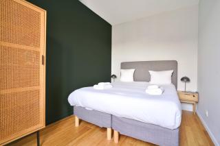 Lovely 1BR flat with direct access to subway, tram, and RER - 7