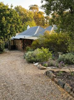 Dove Cottage Burra - 9