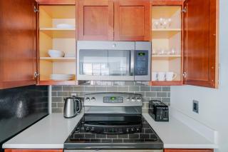 Blueground Ballston pool nr Arlington Cemetery WDC-1241 - 1