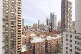 Blueground Yorkville pool nr Central Park NYC-2220 - 4