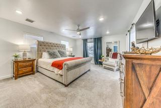 Luxe Ruidoso Retreat Hot Tub and Scenic Views - 4