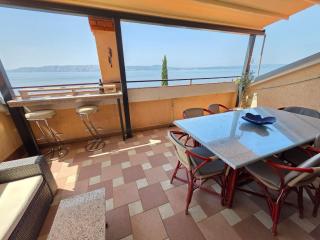 Apartment Wohnung mit Meerblick- 200m vom Strand entfernt by Interhome - 3