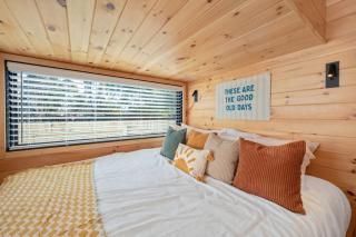 Luxury Waterfront Cabin 9 Located Near the Road - 2