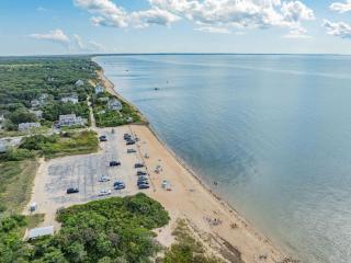 Minutes from Beaches Outdoor Shower Fire Pit - 6