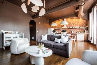Lou-Belle Suite - 5