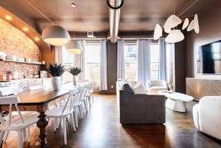Lou-Belle Suite - 2