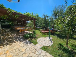 Apartment in Novi Vinodolski mit Grill- Terrasse und Garten by Interhome - 9