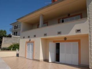 Apartment Apartment Enna unweit vom Meer by Interhome - 0