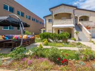 Apartment Apartment Galic 2 by Interhome - 0