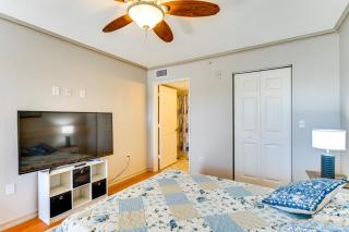 3 Mi to Dtwn Fort Myers Condo with Pool Access - 1