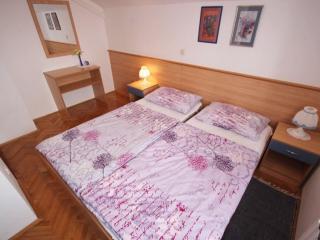 Apartment Apartment Barisic 4 by Interhome - 4