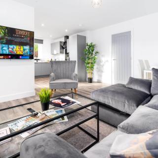 Stylish 2 Bedroom Apartment - Balcony - Parking - Netflix 3MC - 4