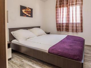 Apartment Apartment Galic 3 by Interhome - 2