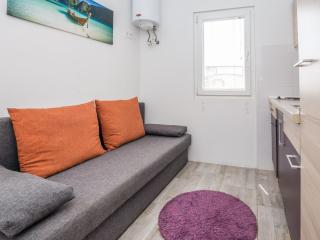 Apartment Apartment Ivanusevic 1 by Interhome - 9