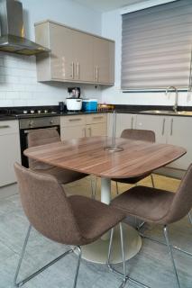 Excelsior Apartments - 8