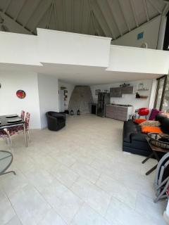 Finca la cruz, frente al embalse - 4