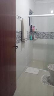 Quarto aconchente em casa na praia do Moçambique - 7