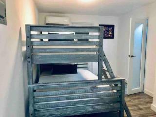 Hemingway Apt Near Plaza del Sol Casino & Beach - 3