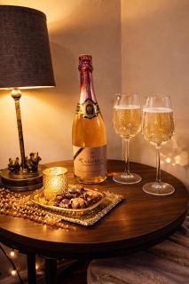 Stamford- Contractors -parking-pets - 9