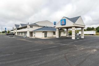 Motel 6-Crawfordsville, IN - Crawfordsville - 8