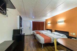 Motel 6-Crawfordsville, IN - 9