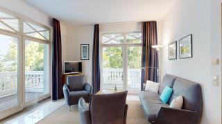 FeWo direkt am Strand, mit Balkon mit Meerblick, Villa Strandburg, Binz - Binz - 4