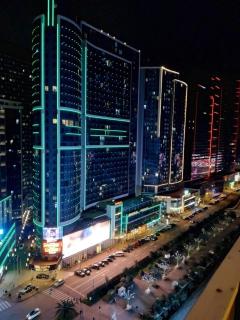 Двухкомнатные апартаменты с видом на море и Аллею Героев - 9