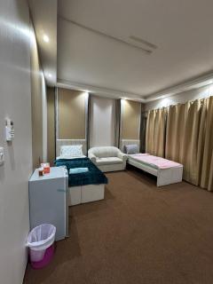 Carolina Cafe Hamdan Hotel - 3