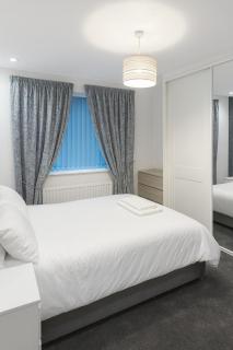 Decor Dreams - Luxury Family & Business Stay - 3