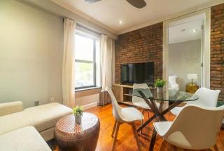 Suite 24 - East Harlem, Manhattan by Monthier - 5