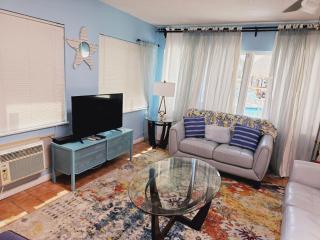 Holiday Home Wunderschönes Ferienhaus in Lauderdale-by-the-Sea by Interhome - 1