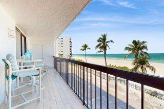 Beach Access! Family-Friendly Bonita Springs Gem - 9