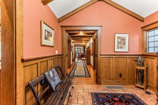 Lady Windermeres Manor - 1