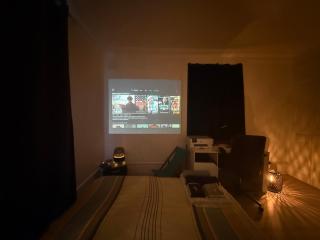 Chambre privée cosy à 30s de la gare de Renens - 7