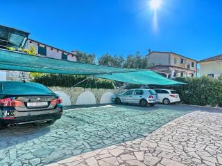 Apartment Ferienapartment für sechs Personen by Interhome - 6