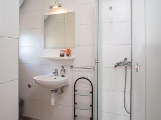 Holiday Home Mirabilis - Privates Strandhaus by Interhome - 2