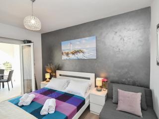 Apartment mit Terrasse by Interhome - 2