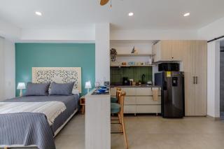 Encantador y moderno estudio con piscina a pasos del aeropuerto - 7