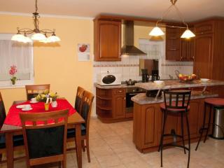 Holiday Home Hochwertiges Ferienhaus Steffi mit Terrasse by Interhome - 2