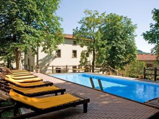 Apartment Wohnung in einer alten Villa mit Schwimmbad by Interhome - 6