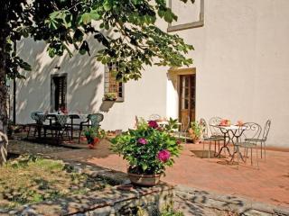 Apartment Wohnung in einer alten Villa mit Schwimmbad by Interhome - 4