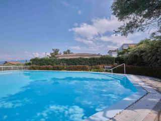 Holiday Home mit Seeblick und privatem Garten by Interhome - 1
