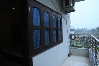 The Comfort Crest Family Home Stay - 2