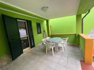 Holiday Home 'Carla Gold' mit Wallbox by Interhome - 5