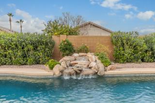 West Valley Pool Side Oasis - 9