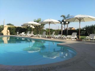 Apartment Appartement in Marsala mit gemeinschaftlichem Pool- Grill und Garten by Interhome - 6