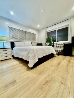 Proper Stays at Melrose Place - West Hollywood Premium M-suite - 3